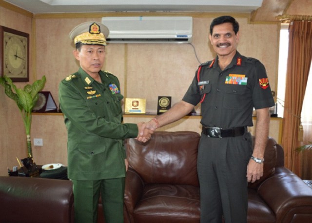 Special Frontier Force - China's Military Threat: The Deputy Commander-in-Chief, Myanmar Defence Service and Commander-in-Chief, Myanmar Army Vice Senior General Soe Win visited the Indian Army Eastern Command Headquarters in Fort William, Kolkata on December 10, 2013. He is seen with Eastern Army Commander Lieutenant General Dalbir Singh Suhag who served as the Inspector General Special Frontier Force from April 2009 to March 2011. 
