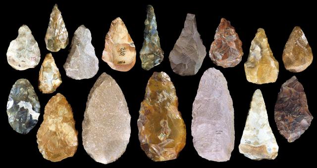 SPIRITUALITY SCIENCE - THE STATUS OF MAN: THE HANDAXES OF PALEOLITHIC PERIOD. HAND AX APPEARED ABOUT 700,000 YEARS AGO.