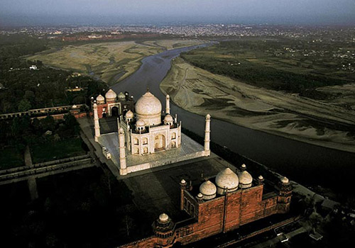 Bharat Darshan - Status of Taj Mahal.